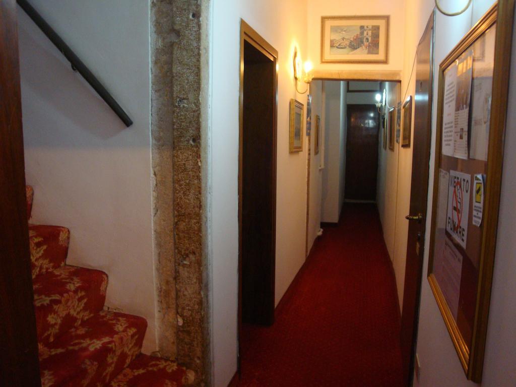 Hotel Casa Linger Venedig Exterior foto